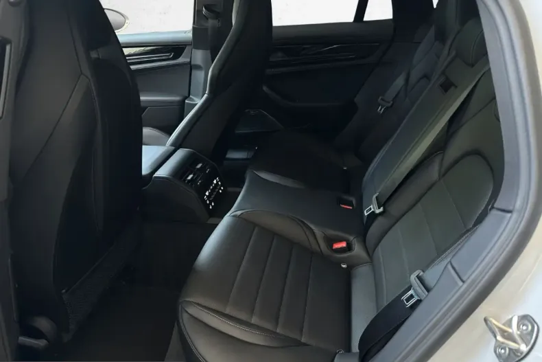 Porsche Panamera din 2024 cu 31.350 km - oferta POR248153 - foto 8