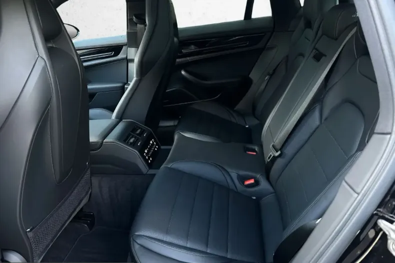 Porsche Panamera din 2025 cu 32.400 km - oferta POR248155 - foto 8