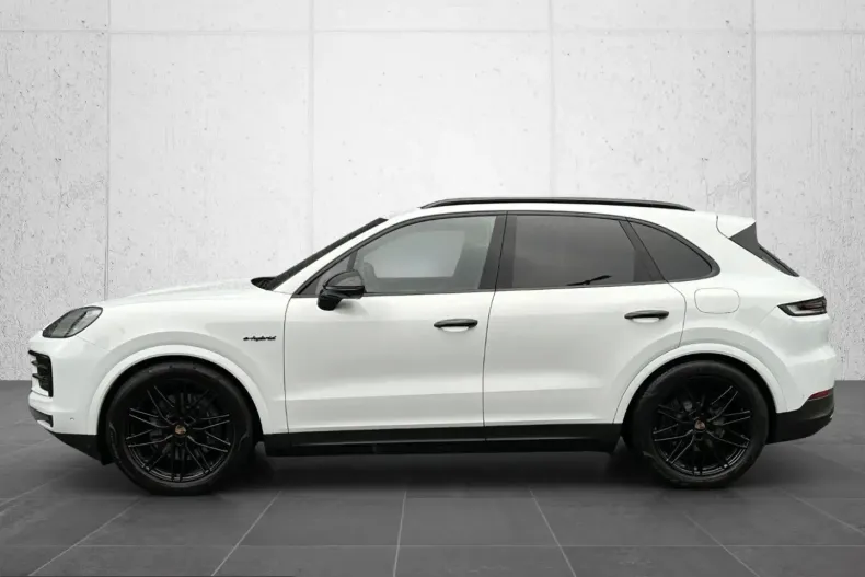Porsche Cayenne din 2025 cu 15.850 km - oferta POR248156 - foto 2