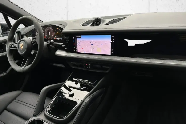 Porsche Cayenne din 2025 cu 15.850 km - oferta POR248156 - foto 10