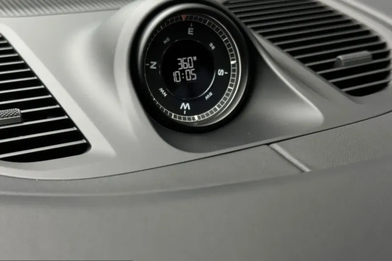 Porsche Cayenne din 2025 cu 15.850 km - oferta POR248156 - foto 22