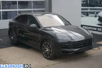 Porsche Cayenne din 2025 - oferta POR248157