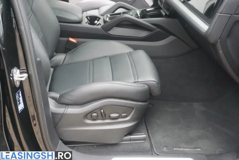 Porsche Cayenne din 2025 cu 25.514 km - oferta POR248157 - foto 13