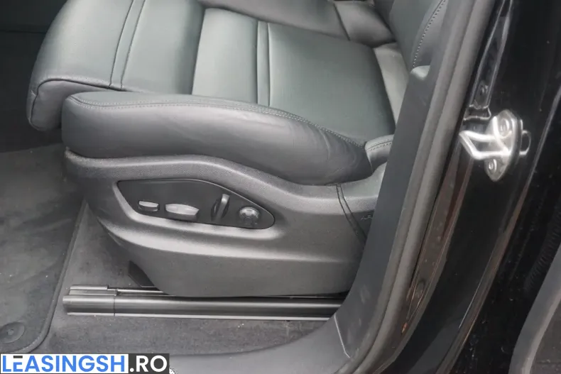 Porsche Cayenne din 2025 cu 25.514 km - oferta POR248157 - foto 38