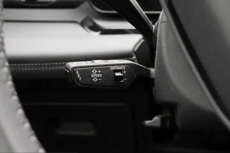 Audi Q6 din 2025 cu 26.810 km - oferta AUD248158 - foto 14