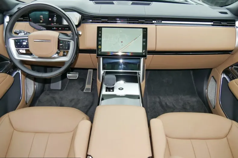 Land Rover Range Rover din 2025 cu 6.999 km - oferta LAN248168 - foto 4