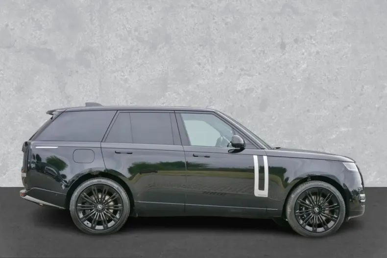 Land Rover Range Rover din 2025 cu 6.999 km - oferta LAN248168 - foto 6