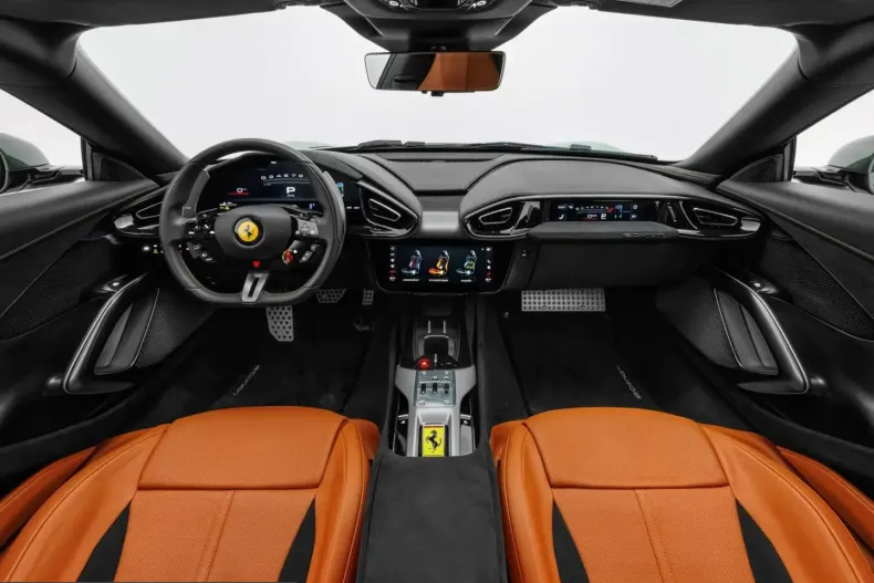 Ferrari 12Cilindri din 2025 cu 1.100 km - oferta FER248169 - foto 4