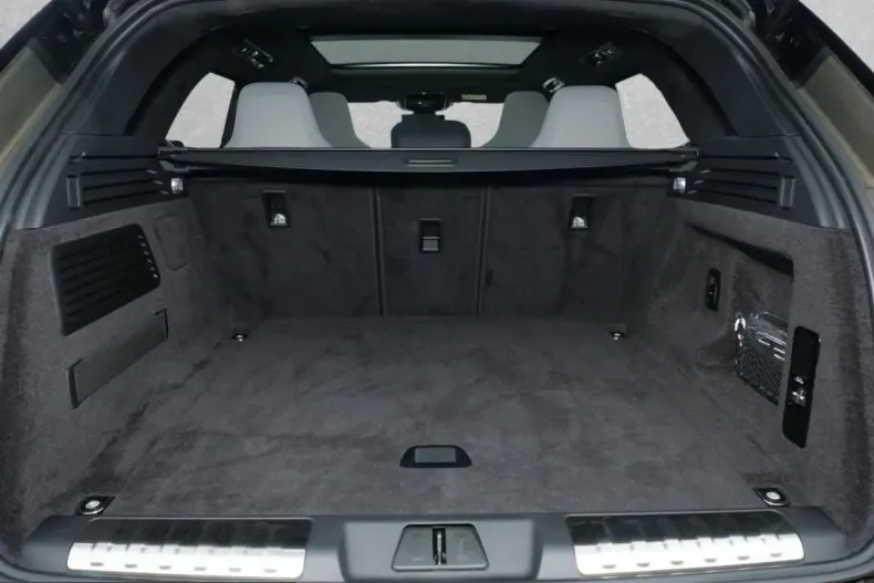 Land Rover Range Rover Sport din 2025 cu 9.990 km - oferta LAN248171 - foto 14