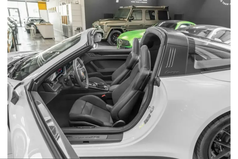 Porsche 992 din 2025 cu 1.900 km - oferta POR248175 - foto 10