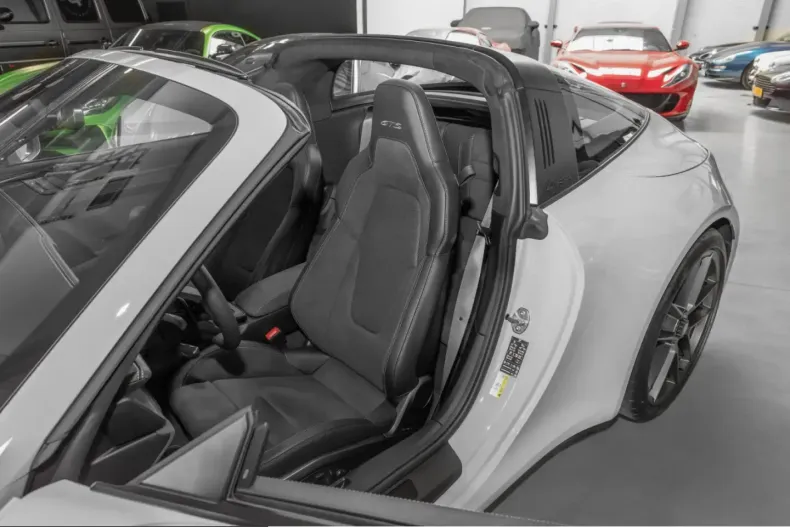Porsche 992 din 2025 cu 1.900 km - oferta POR248175 - foto 11