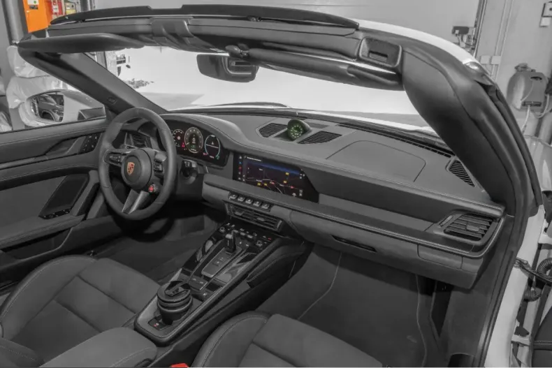 Porsche 992 din 2025 cu 1.900 km - oferta POR248175 - foto 15