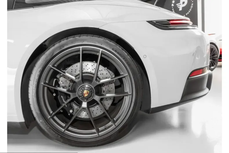 Porsche 992 din 2025 cu 1.900 km - oferta POR248175 - foto 20