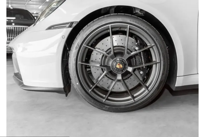 Porsche 992 din 2025 cu 1.900 km - oferta POR248175 - foto 26