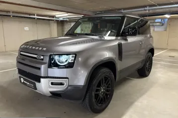 Land Rover Defender din 2023 - oferta LAN248176