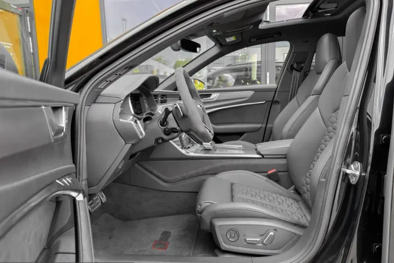 Audi RS6 din 2025 cu 34.000 km - oferta AUD248177 - foto 10