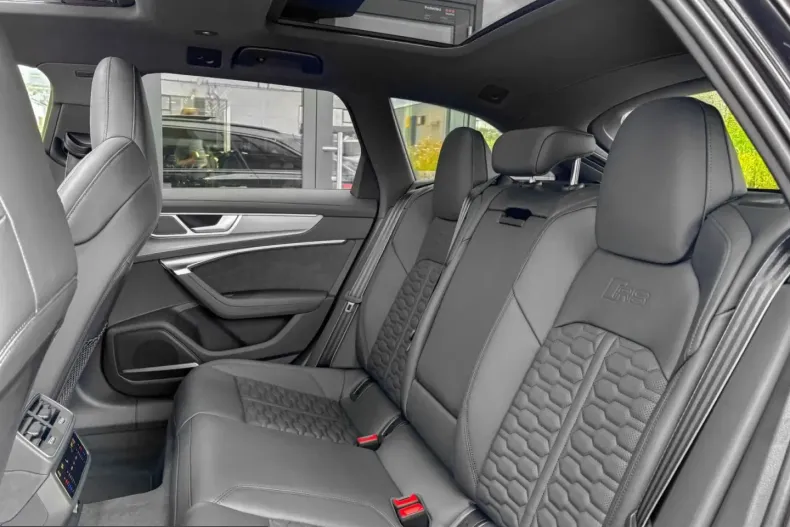 Audi RS6 din 2025 cu 34.000 km - oferta AUD248177 - foto 17