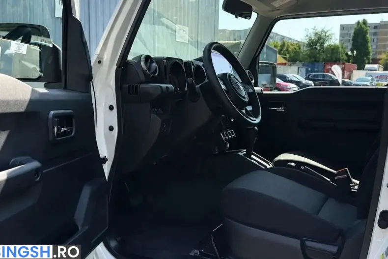 Suzuki Jimny din 2025 cu 3.167 km - oferta SUZ248193 - foto 3