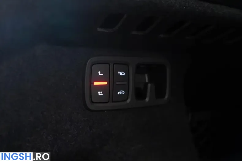 Audi Q8 din 2026 cu 120 km - oferta AUD248208 - foto 10