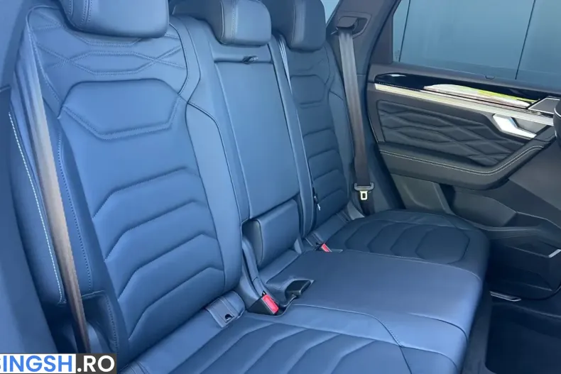 Volkswagen Touareg din 2026 cu 100 km - oferta VOL248214 - foto 9