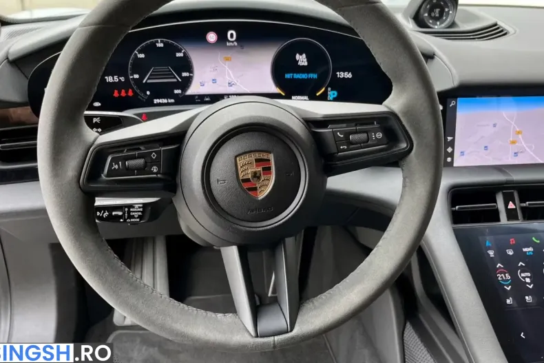 Porsche Taycan din 2023 cu 29.500 km - oferta POR248228 - foto 8