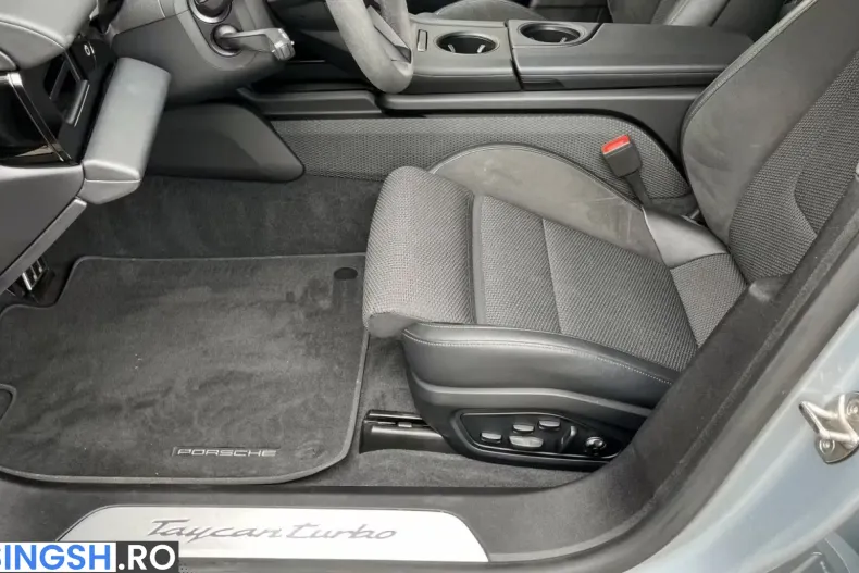 Porsche Taycan din 2023 cu 29.500 km - oferta POR248228 - foto 11
