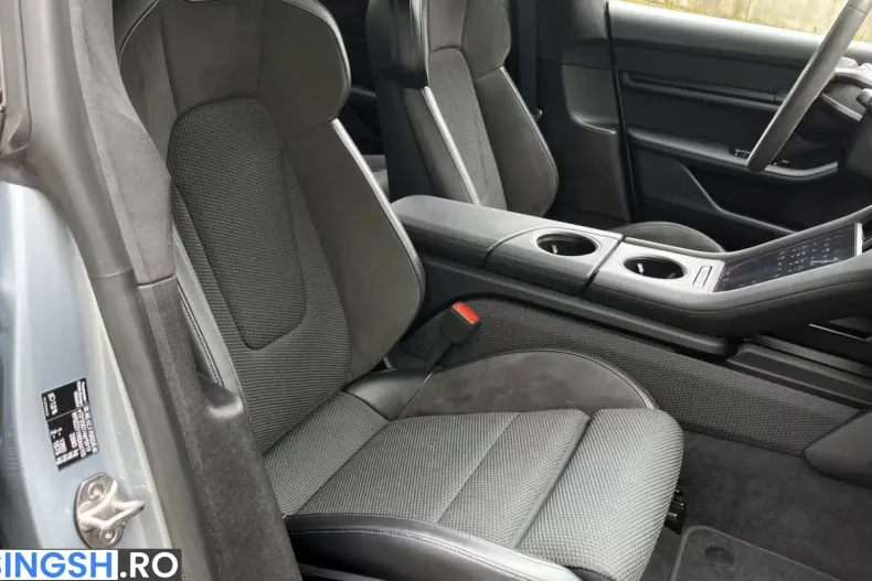 Porsche Taycan din 2023 cu 29.500 km - oferta POR248228 - foto 17