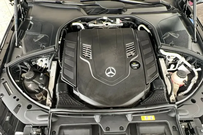 Mercedes-Benz S 580 (Clasa S) din 2024 cu 18.703 km - oferta MER248240 - foto 33