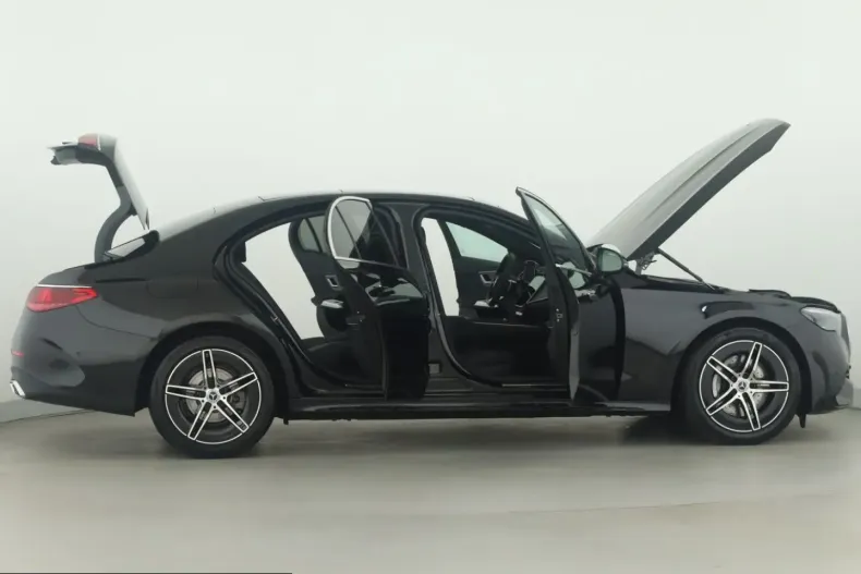 Mercedes-Benz E 200 (Clasa E) din 2025 cu 8.678 km - oferta MER248242 - foto 8