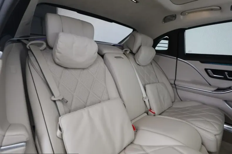 Mercedes-Benz S 580 (Clasa S) din 2023 cu 12.800 km - oferta MER248245 - foto 15