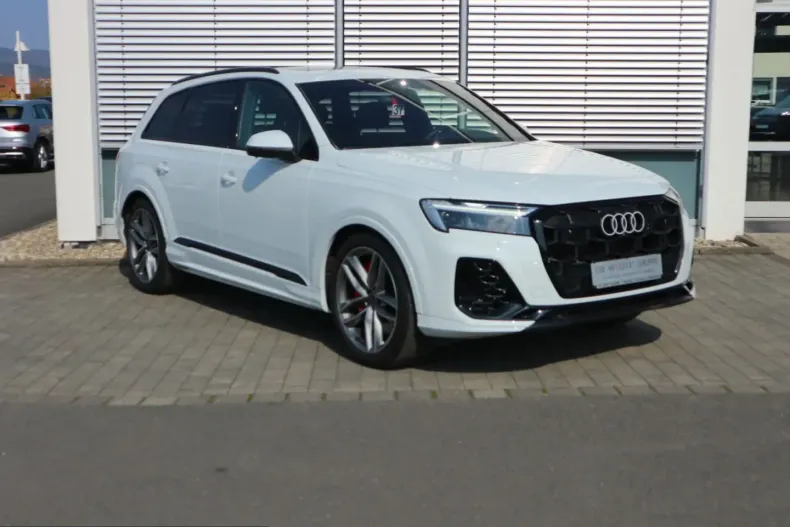 Audi Q7 din 2024 cu 35.044 km - oferta AUD248246 - foto 1
