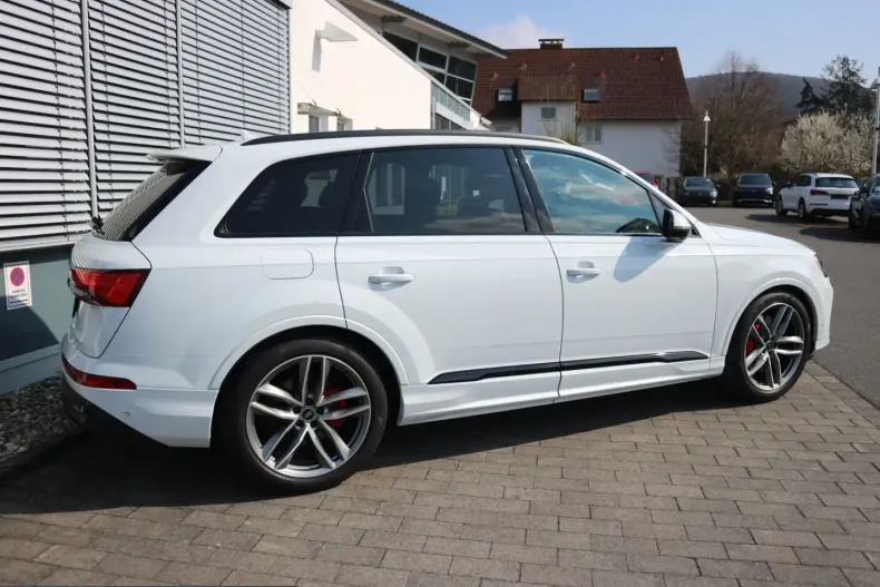 Audi Q7 din 2024 cu 35.044 km - oferta AUD248246 - foto 4