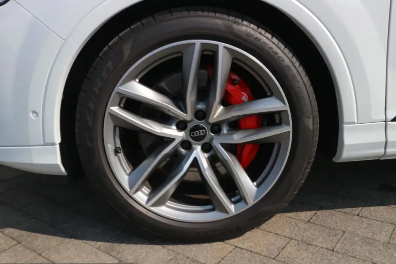 Audi Q7 din 2024 cu 35.044 km - oferta AUD248246 - foto 6