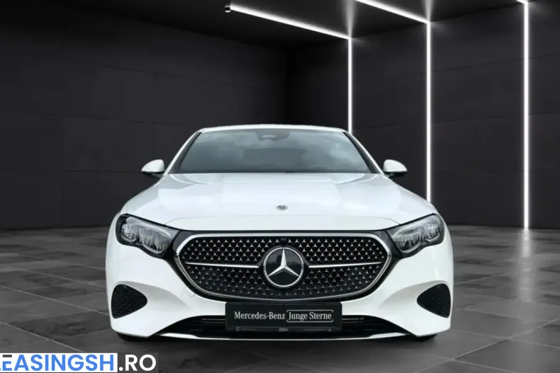 Mercedes-Benz E 200 (Clasa E) din 2024 cu 23.745 km - oferta MER248252 - foto 2