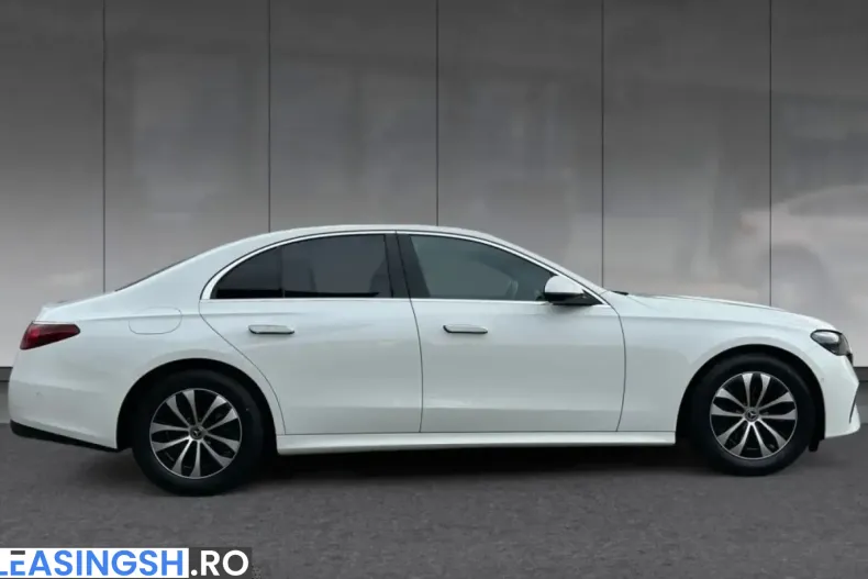 Mercedes-Benz E 200 (Clasa E) din 2024 cu 23.745 km - oferta MER248252 - foto 5