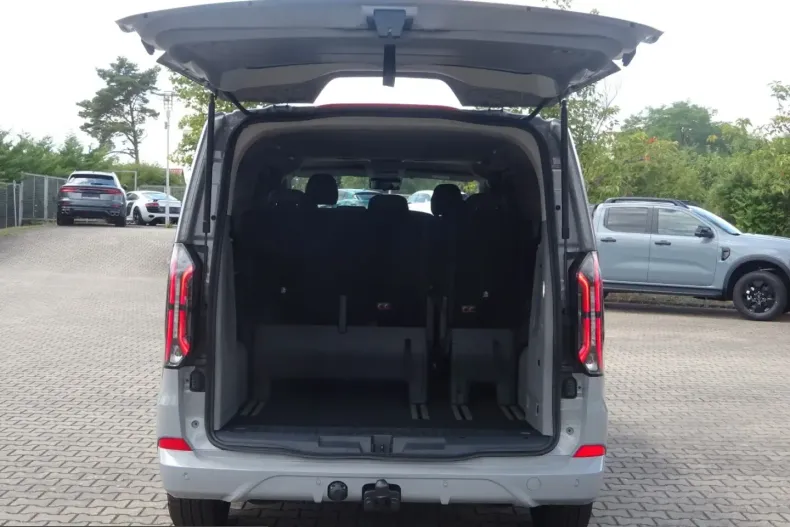 Ford Tourneo Custom din 2025 cu 36.896 km - oferta FOR248263 - foto 5