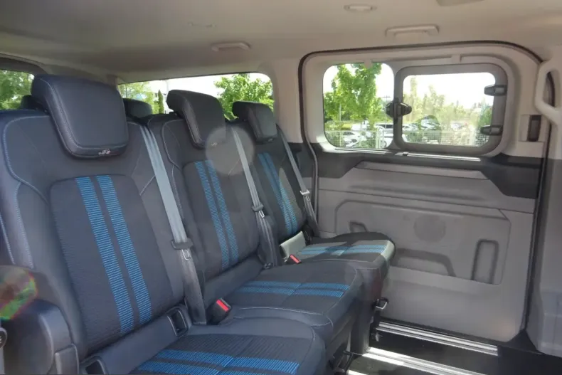 Ford Tourneo Custom din 2025 cu 36.896 km - oferta FOR248263 - foto 16