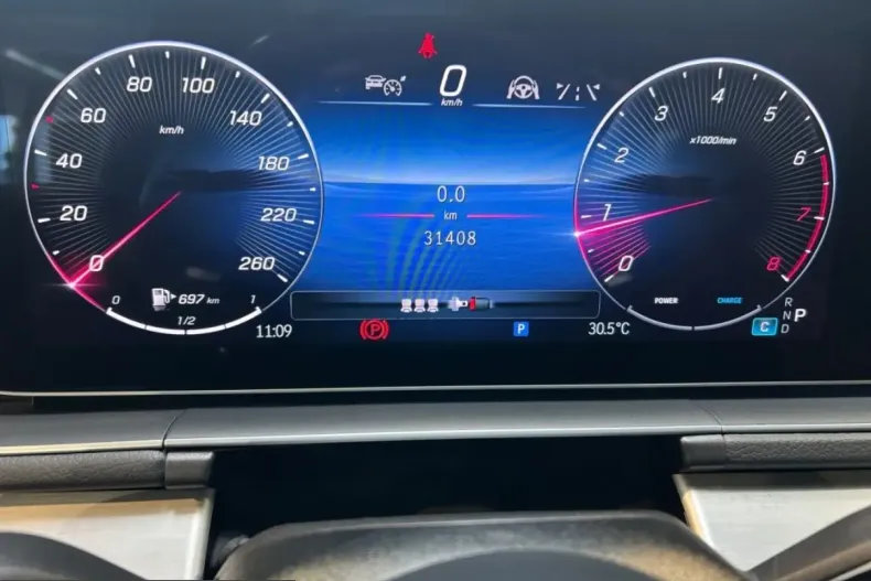 Mercedes-Benz GLE 450 (Clasa GLE) din 2024 cu 31.428 km - oferta MER248272 - foto 9