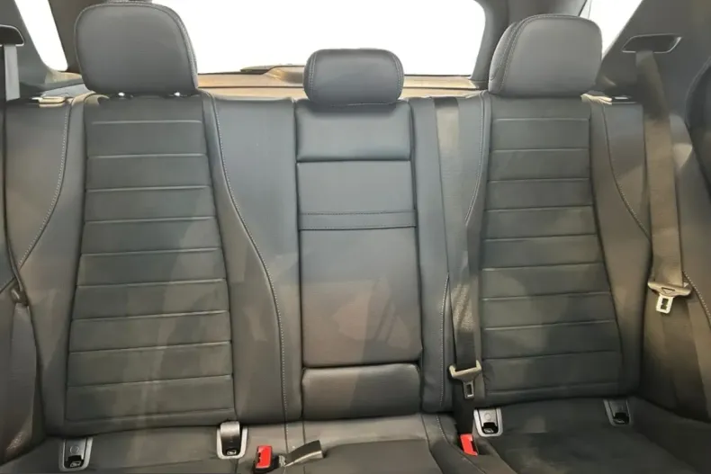 Mercedes-Benz GLE 450 (Clasa GLE) din 2024 cu 31.428 km - oferta MER248272 - foto 15