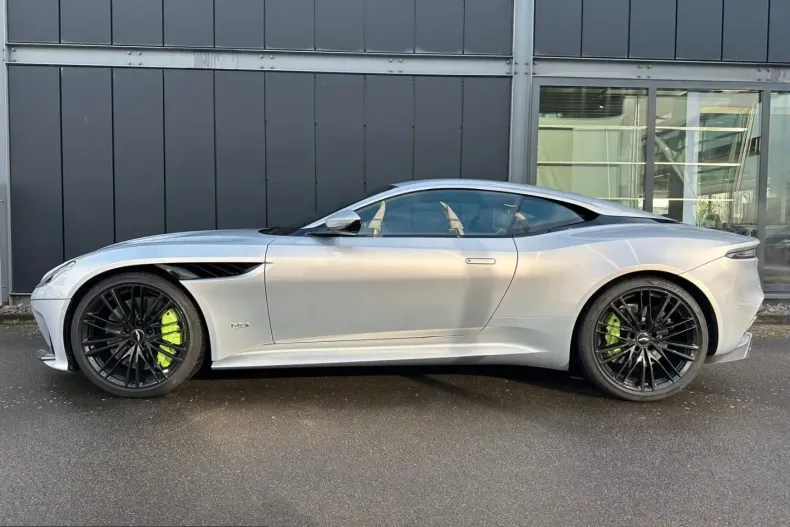Aston Martin DBS din 2021 cu 27.000 km - oferta AST248276 - foto 2