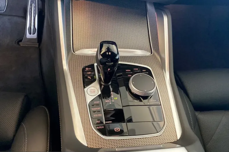 BMW X6 (Seria X) din 2023 cu 28.360 km - oferta BMW248277 - foto 17