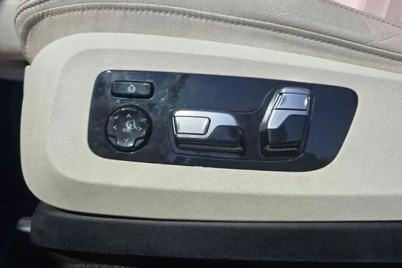 BMW X5 (Seria X) din 2022 cu 94.379 km - oferta BMW248278 - foto 7