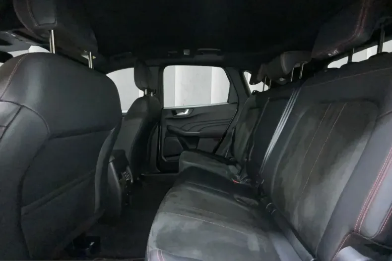 Ford Kuga din 2024 cu 14.267 km - oferta FOR248279 - foto 11