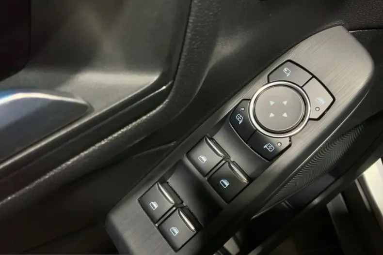 Ford Kuga din 2024 cu 14.267 km - oferta FOR248279 - foto 16
