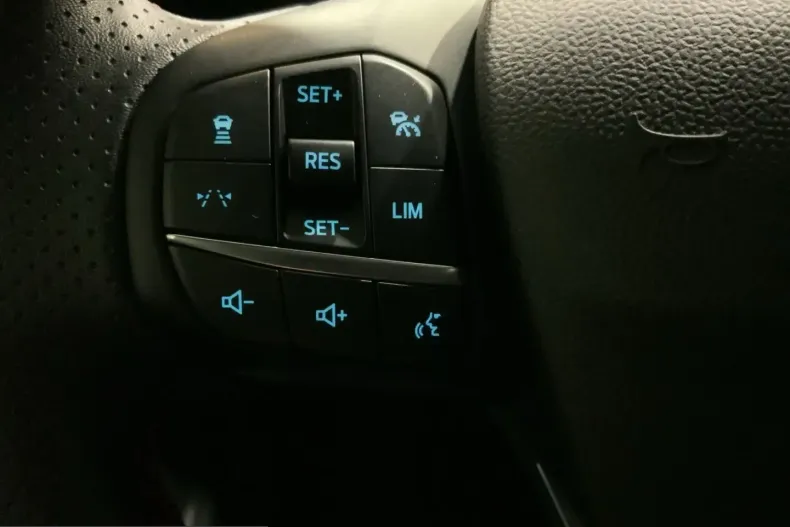 Ford Kuga din 2024 cu 14.267 km - oferta FOR248279 - foto 18