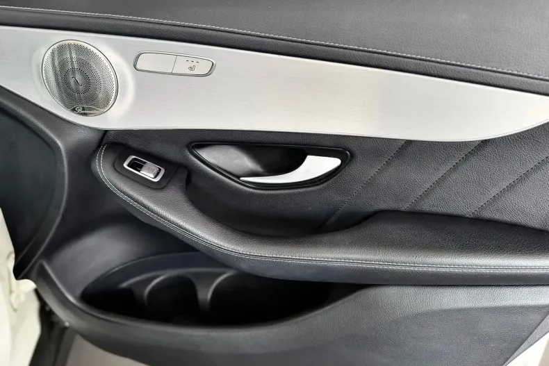 Mercedes-Benz GLC din 2020 cu 153.000 km - oferta MER248292 - foto 9