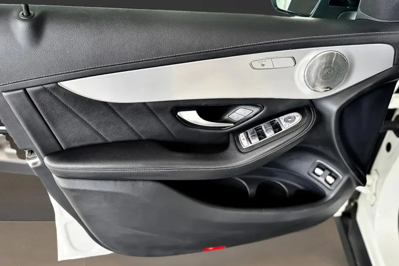 Mercedes-Benz GLC din 2020 cu 153.000 km - oferta MER248292 - foto 15