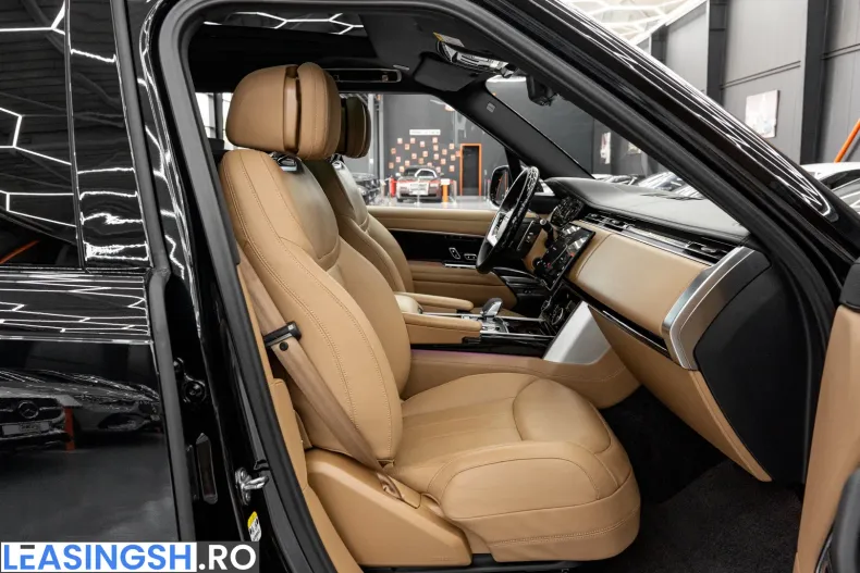 Land Rover Range Rover din 2024 cu 48.204 km - oferta LAN248297 - foto 10