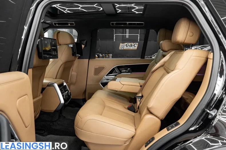 Land Rover Range Rover din 2024 cu 48.204 km - oferta LAN248297 - foto 15