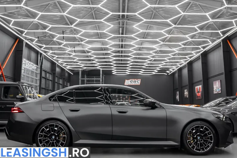 BMW M5 (Seria 5) din 2025 cu 8.500 km - oferta BMW248298 - foto 29